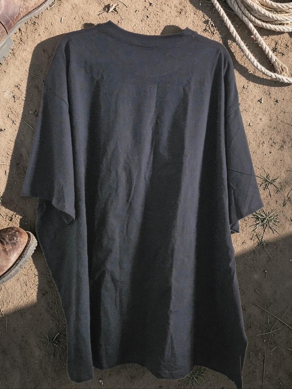 PLUS SIZE BLACK WESTERN STYLE GRAPHIC TEE SIZE 5XL - Picture 3 of 3